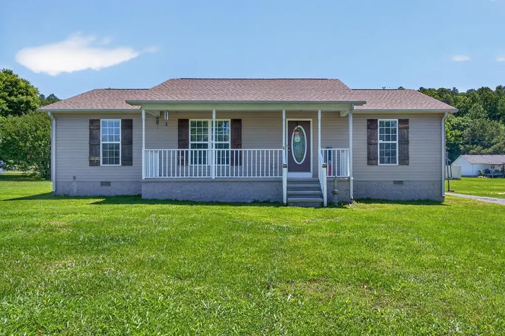 158 Thomas Road Livingston TN 38570