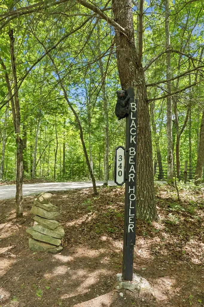 340 Doe Ridge Road Oneida TN 37841