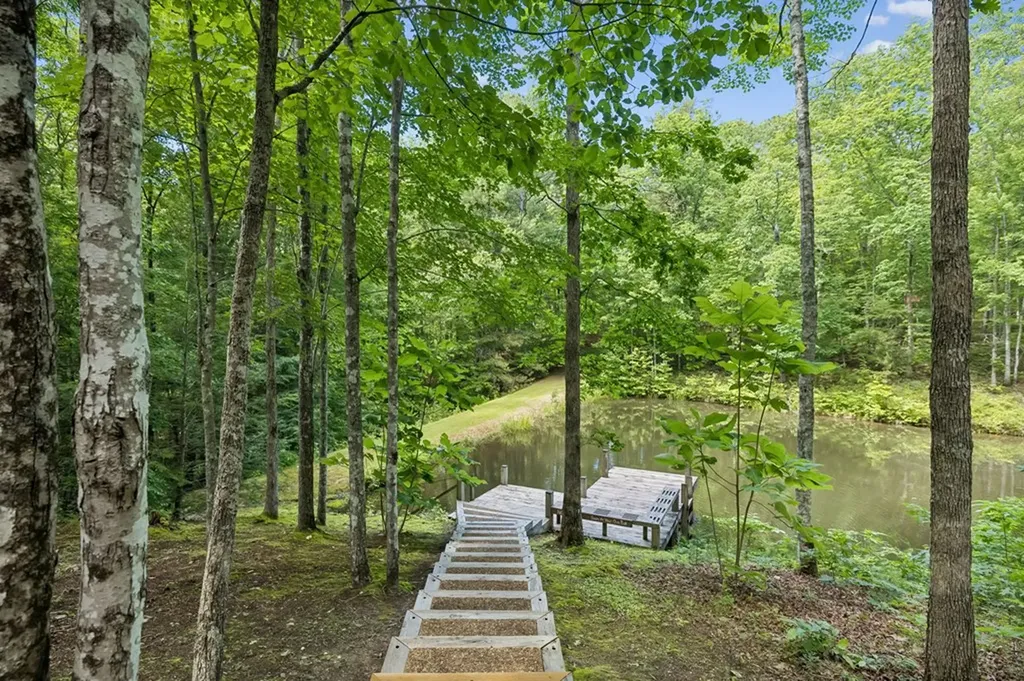 340 Doe Ridge Road Oneida TN 37841