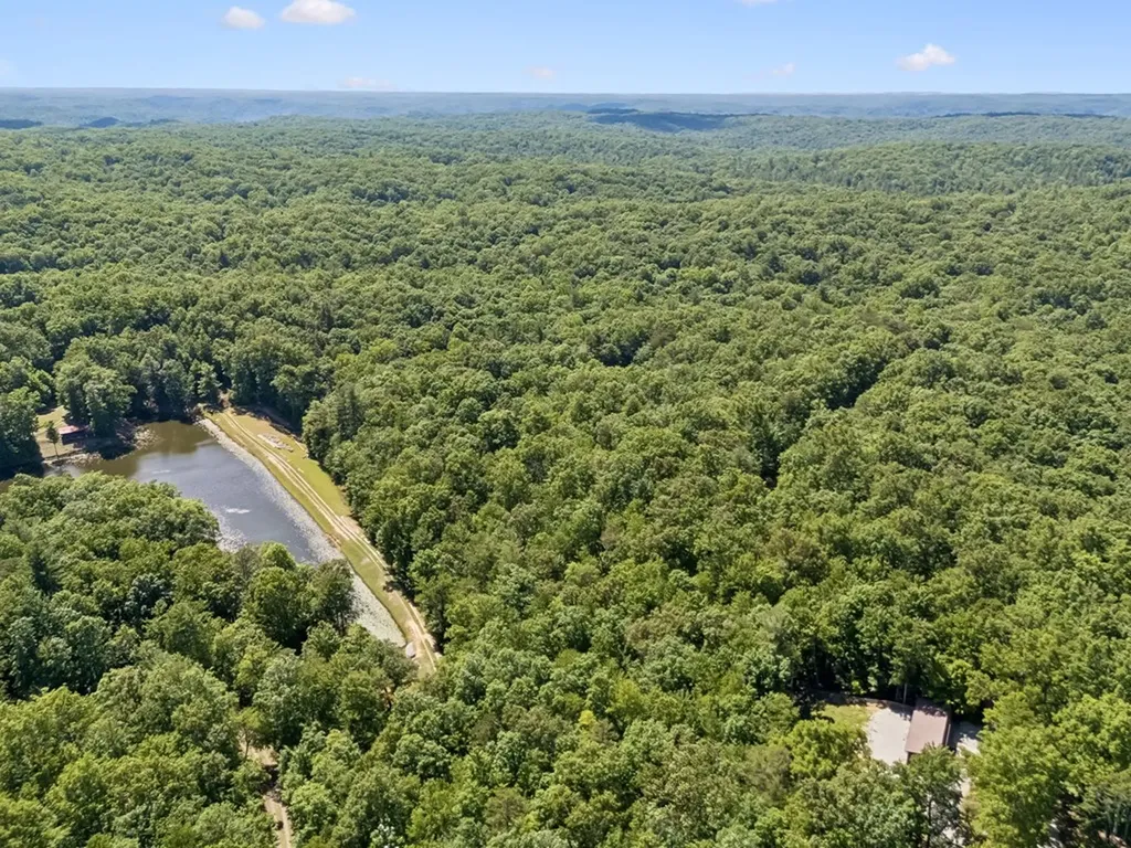 340 Doe Ridge Road Oneida TN 37841