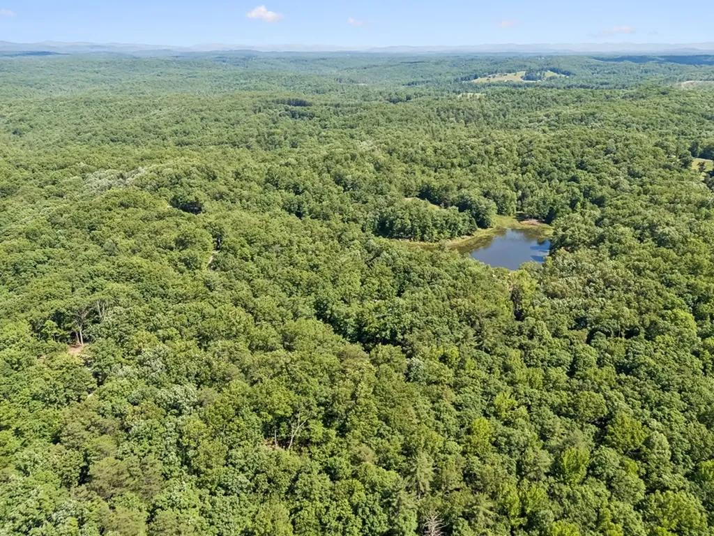 340 Doe Ridge Road Oneida TN 37841