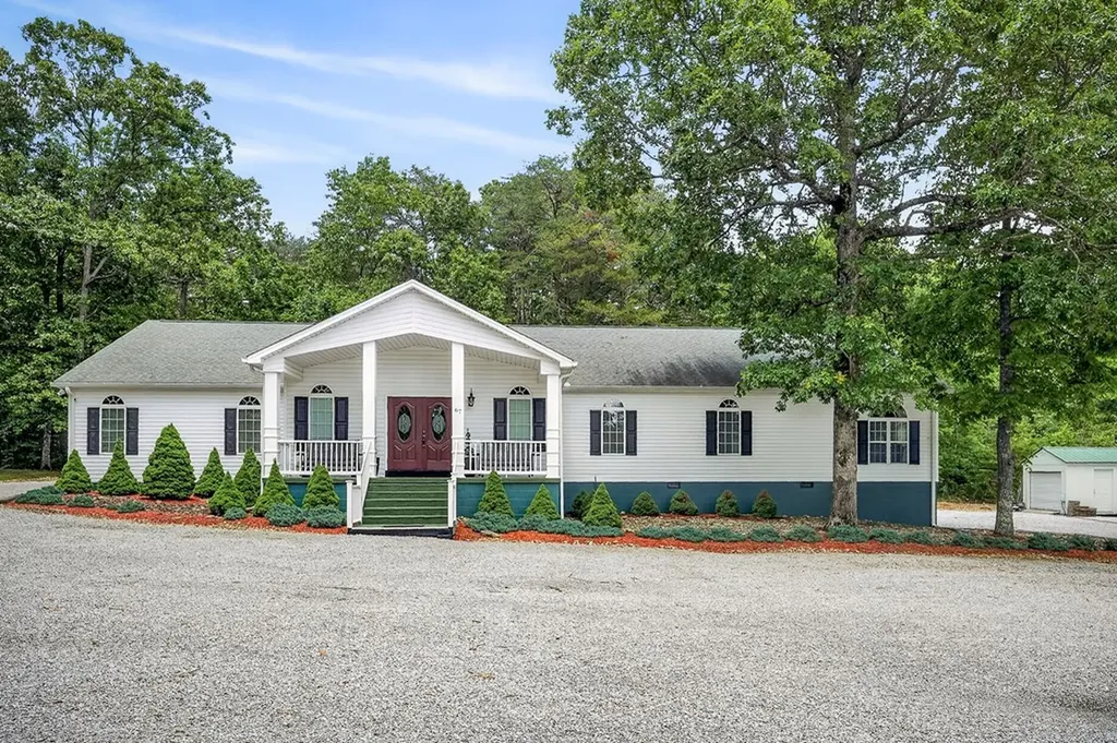 67 Woodlands Circle Crossville TN 38571