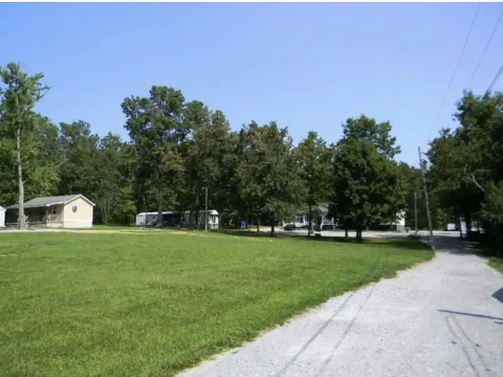 67 Woodlands Circle Crossville TN 38571
