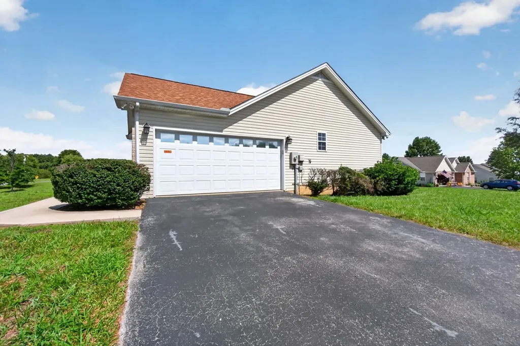 1901 Paran Road Cookeville TN 38506
