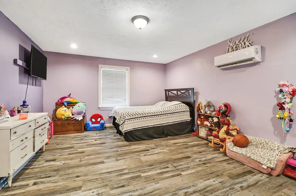 730 Iris Avenue Jamestown TN 38556