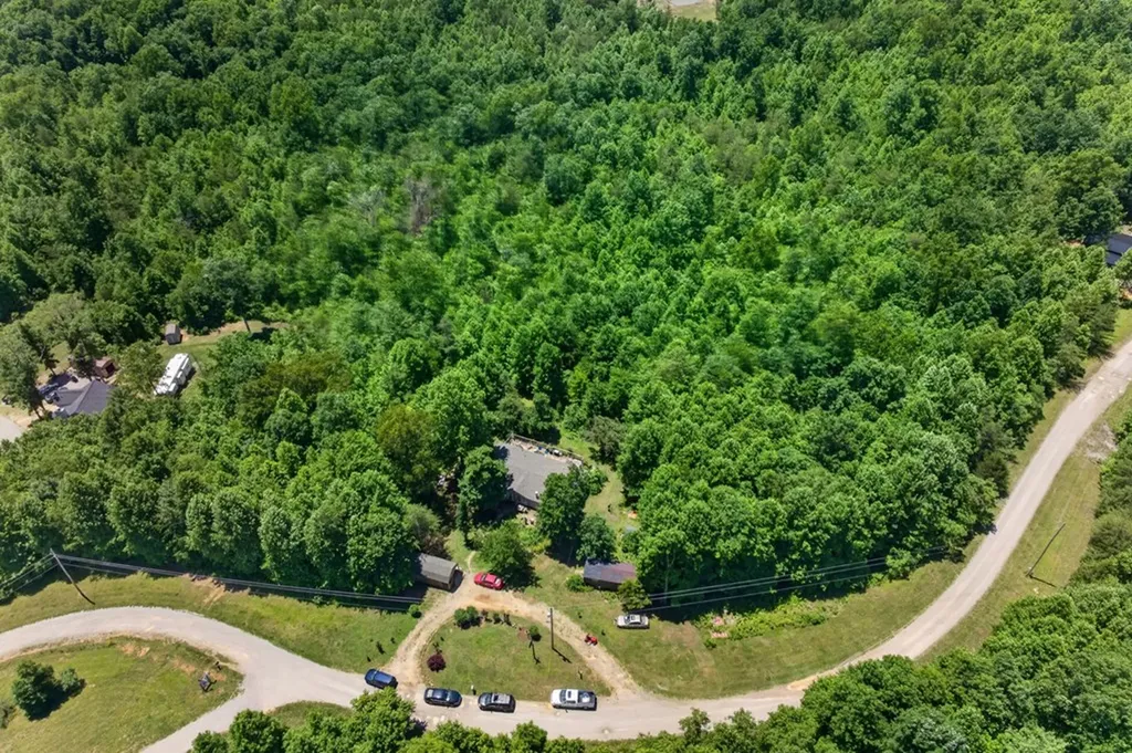 40460 Indian Creek Trail Crawford TN 38554