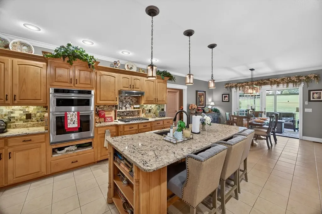211 Tomlon Road Crossville TN 38555
