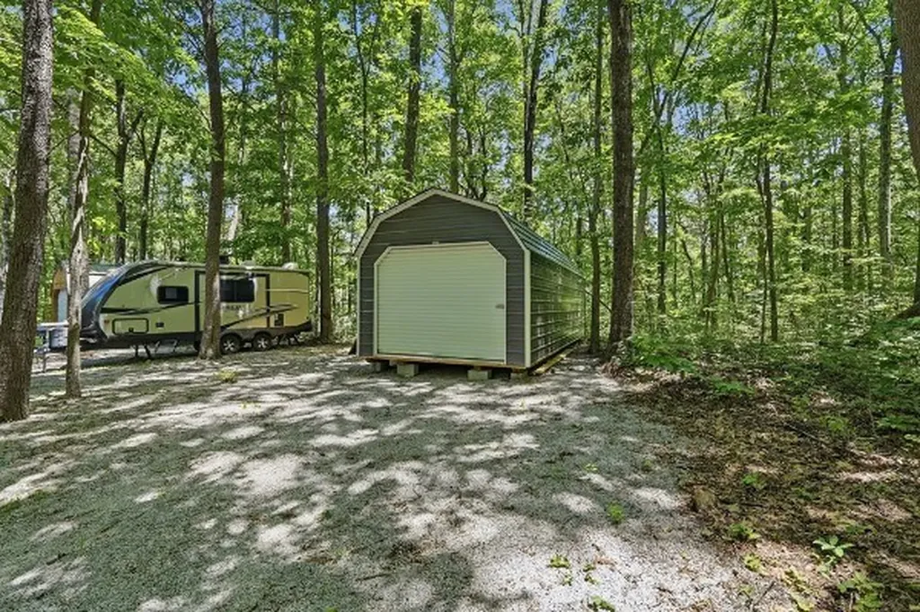 236 Grapevine Road Crossville TN 38572