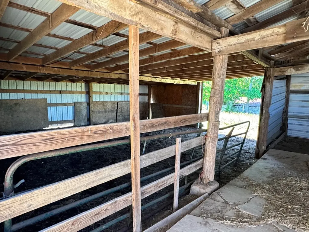 6986 S. York Highway Clarkrange TN 38553