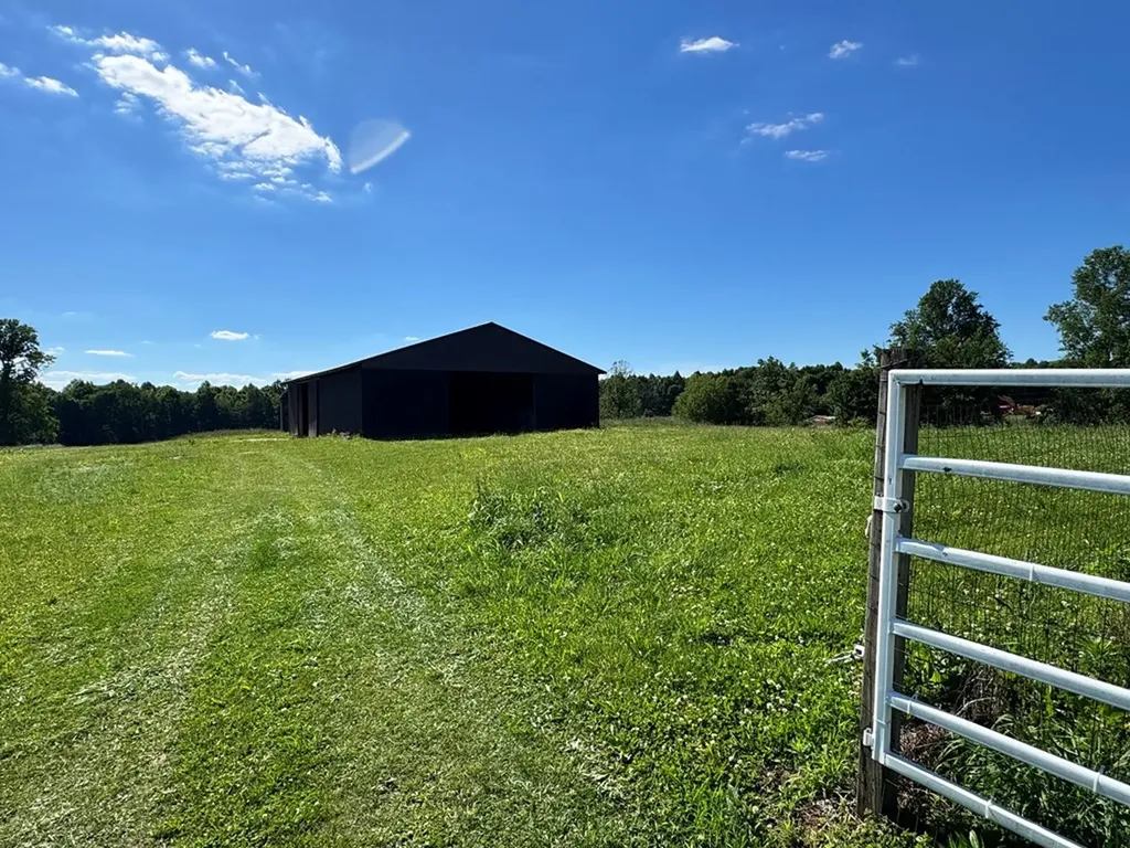 6986 S. York Highway Clarkrange TN 38553