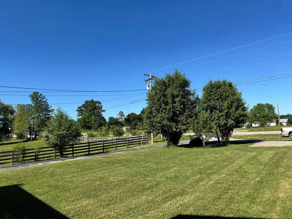 6986 S. York Highway Clarkrange TN 38553
