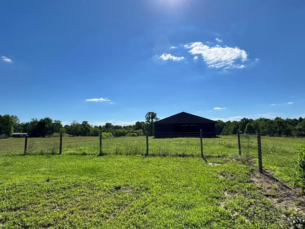 6986 S. York Highway Clarkrange TN 38553