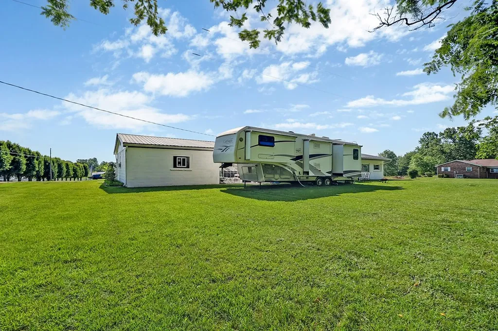 1014 Allardt Highway Jamestown TN 38556