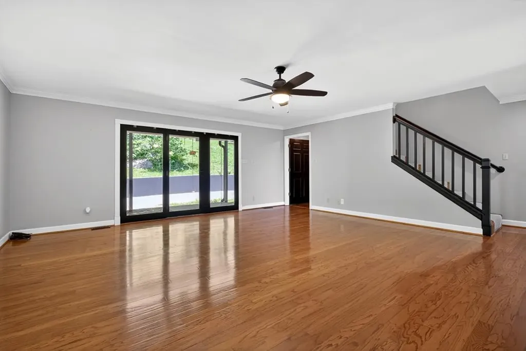721 Valley Drive Livingston TN 38570