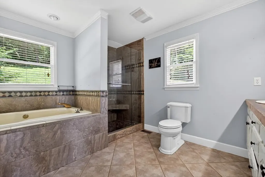 721 Valley Drive Livingston TN 38570