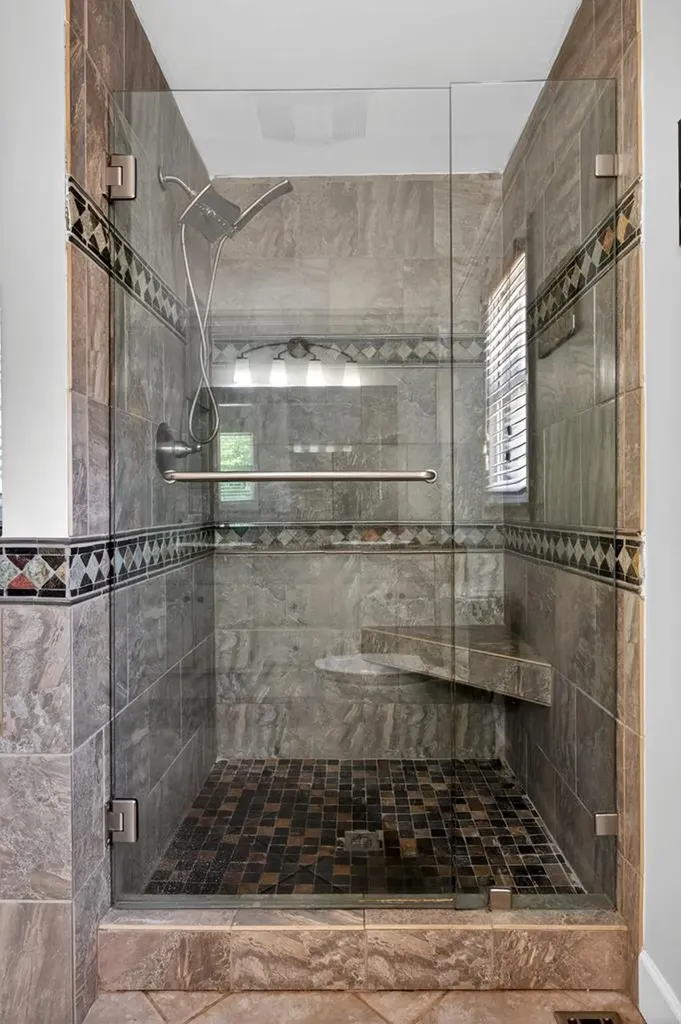 721 Valley Drive Livingston TN 38570