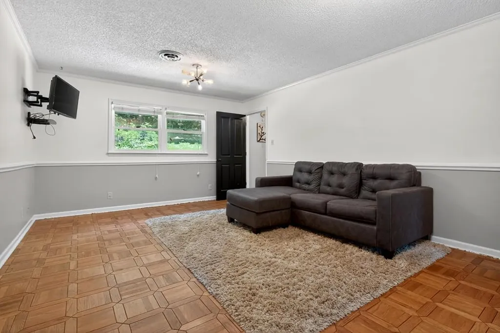 721 Valley Drive Livingston TN 38570