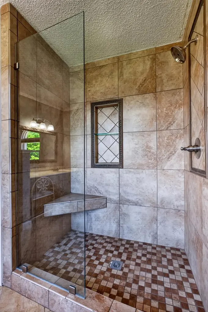 721 Valley Drive Livingston TN 38570