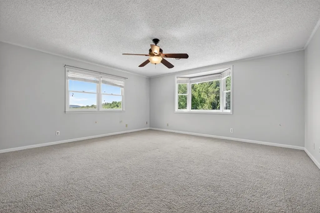 721 Valley Drive Livingston TN 38570
