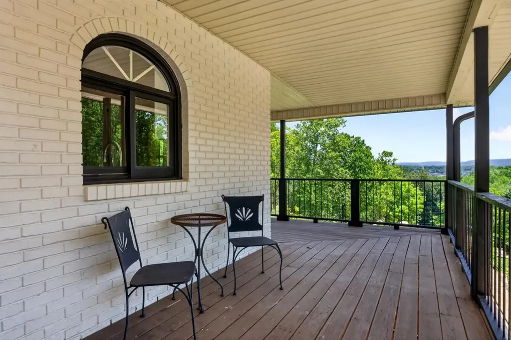 721 Valley Drive Livingston TN 38570