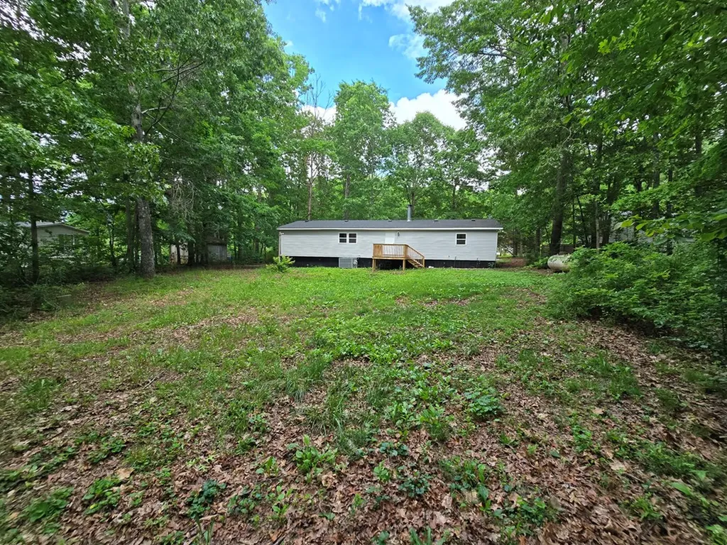 601 Foxwood Drive Crossville TN 38571