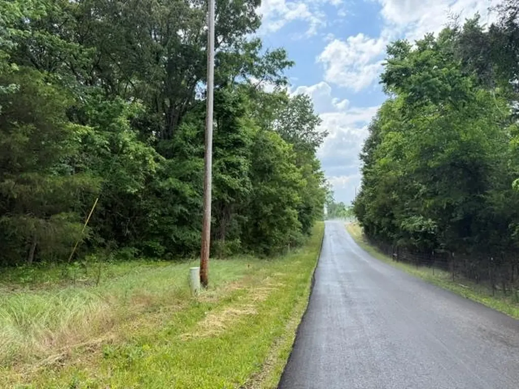 01 Smoot Road Morrison TN 37357