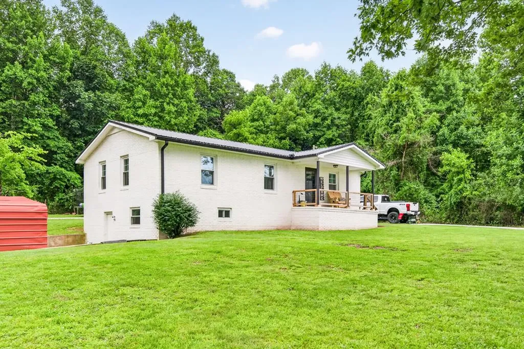 520 Phifer Mine Road Spencer TN 38585