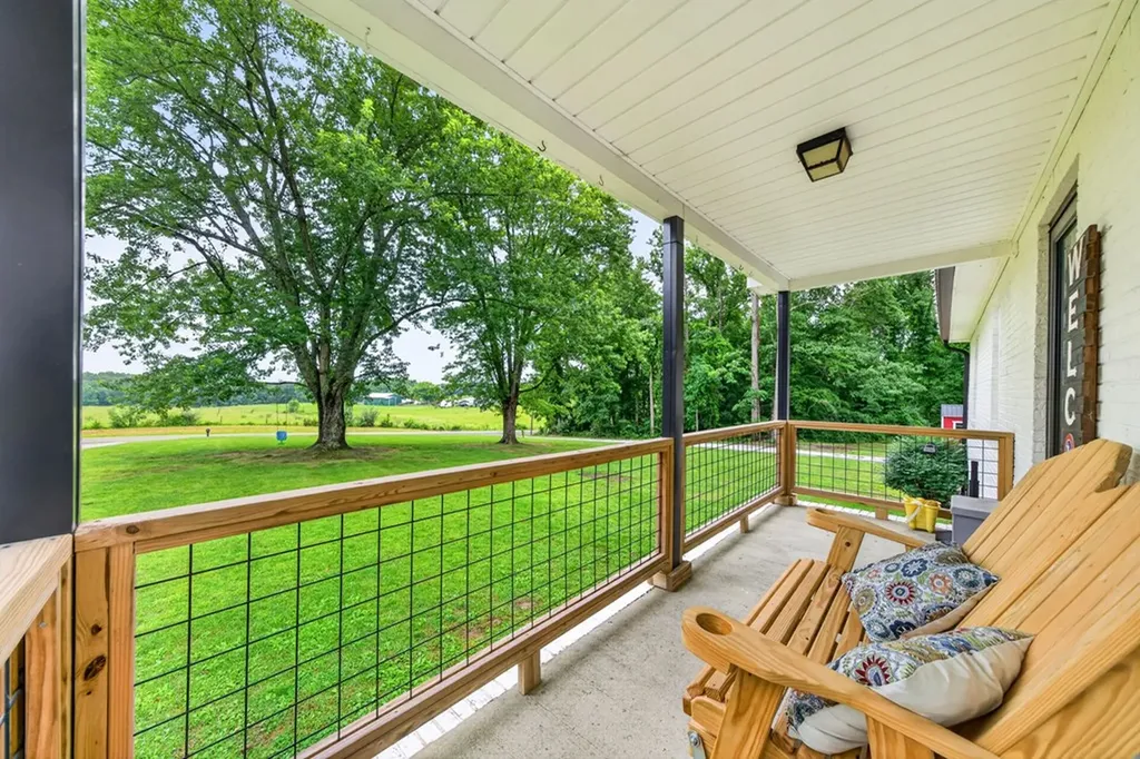 520 Phifer Mine Road Spencer TN 38585