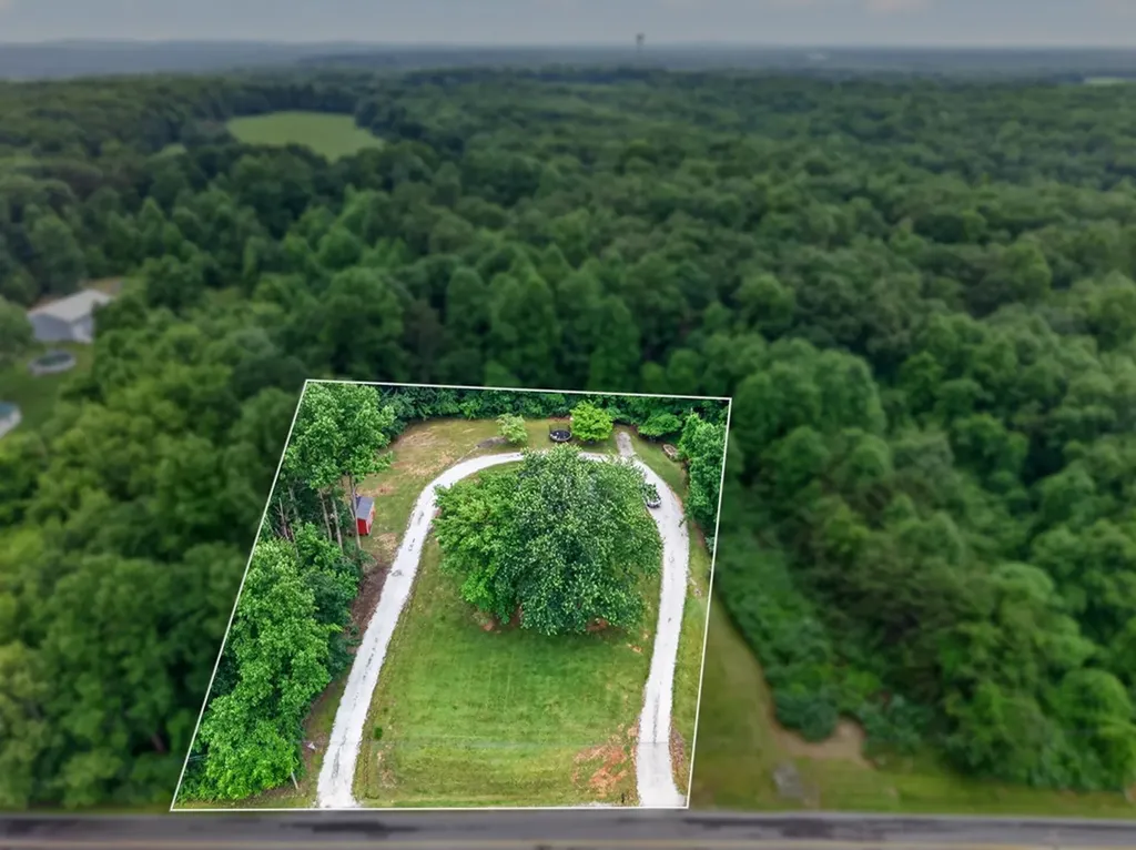 520 Phifer Mine Road Spencer TN 38585
