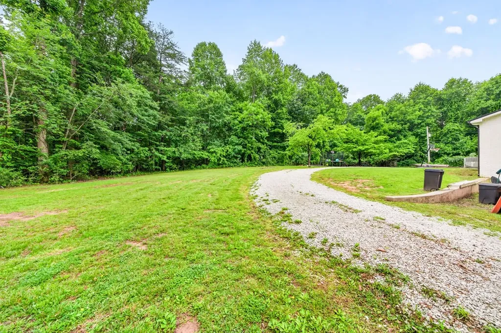 520 Phifer Mine Road Spencer TN 38585