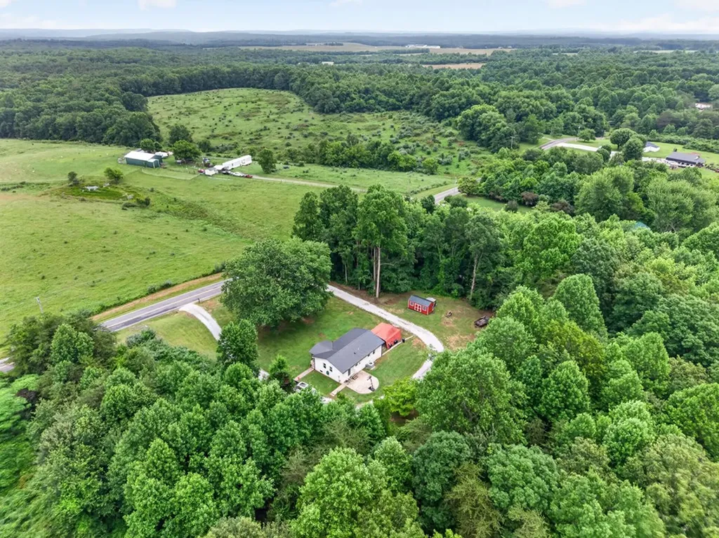 520 Phifer Mine Road Spencer TN 38585