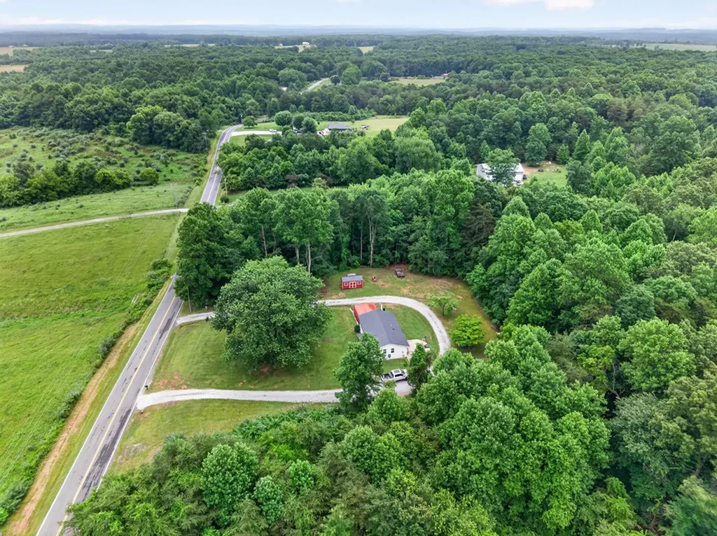 520 Phifer Mine Road Spencer TN 38585