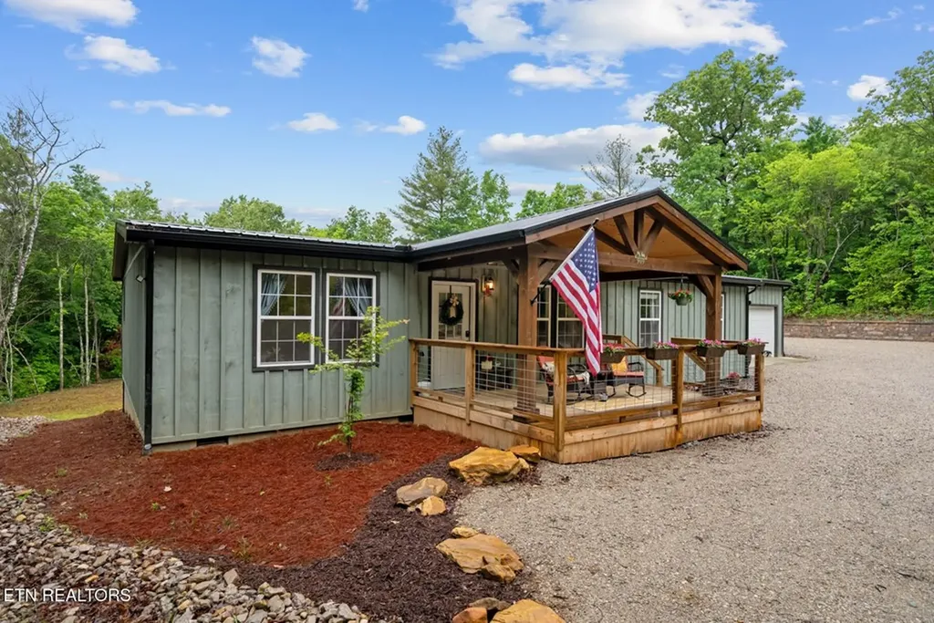 909 Remington Road Jamestown TN 38556