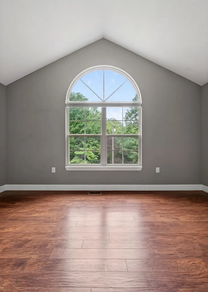 2689 Spruce Loop Crossville TN 38555