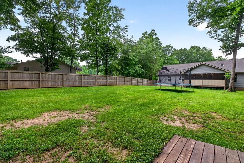 2689 Spruce Loop Crossville TN 38555