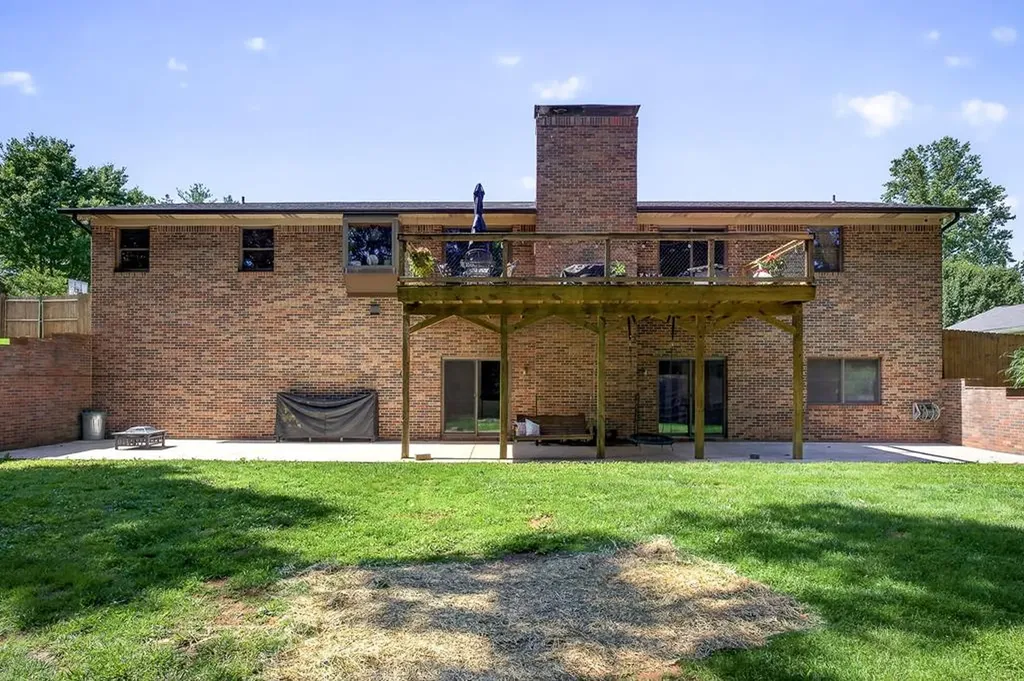 1331 Apple Valley Court Cookeville TN 38501-4444