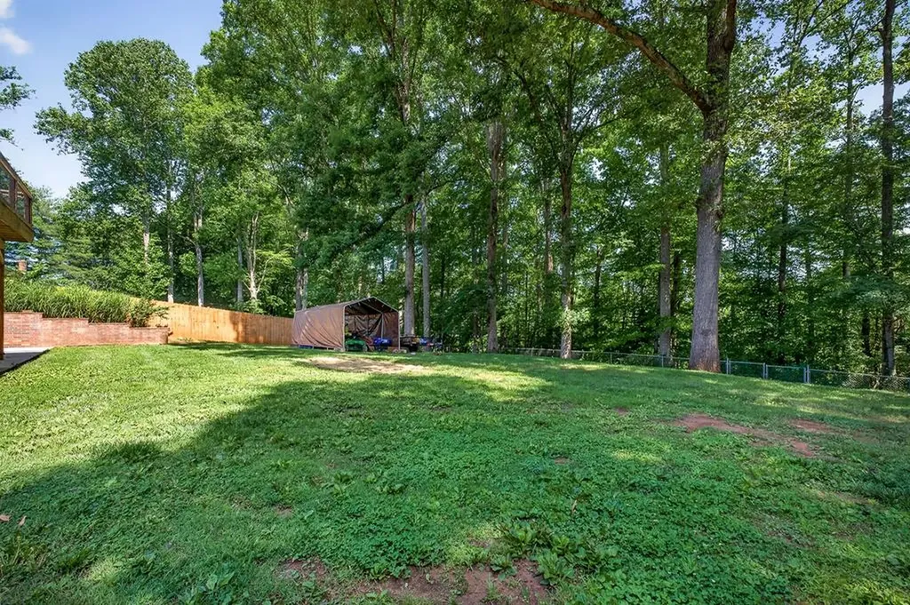 1331 Apple Valley Court Cookeville TN 38501-4444