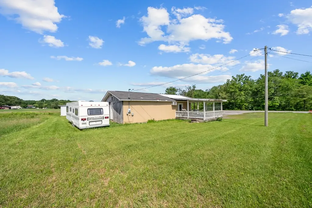 1424 Bellview Road Pikeville TN 37367