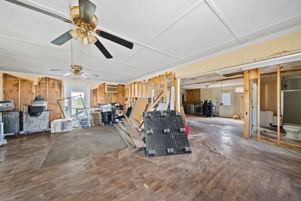 1424 Bellview Road Pikeville TN 37367