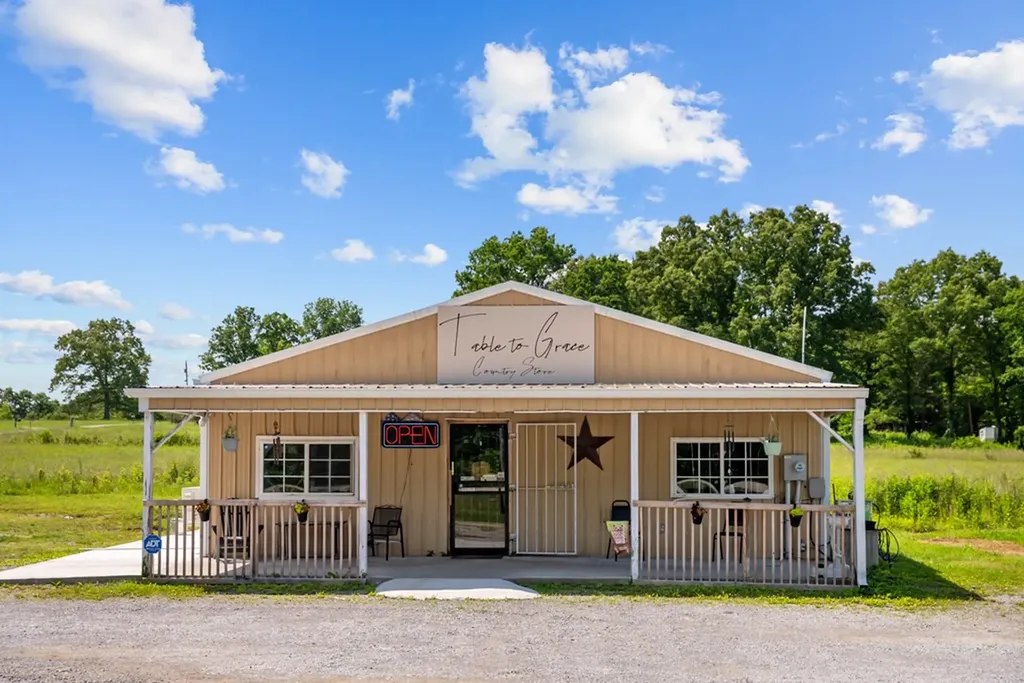 1424 Bellview Road Pikeville TN 37367