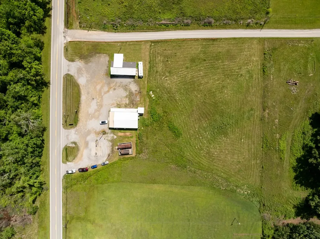 1424 Bellview Road Pikeville TN 37367