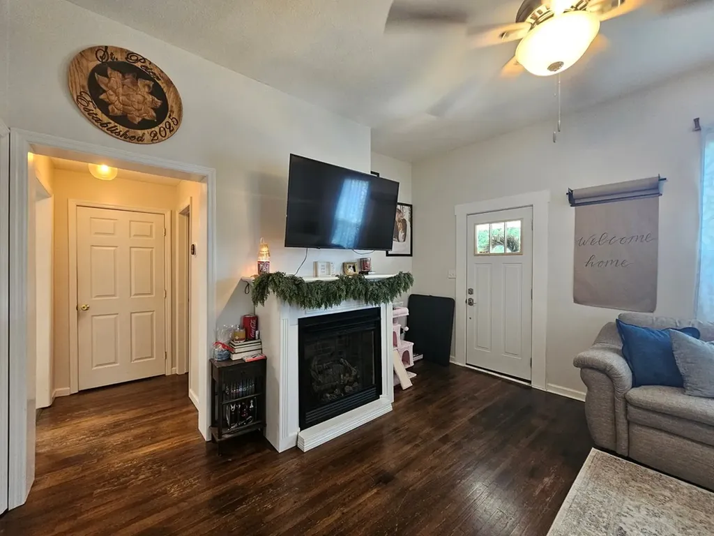 124 Andersonst Sparta TN 38583