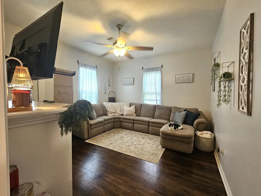 124 Andersonst Sparta TN 38583