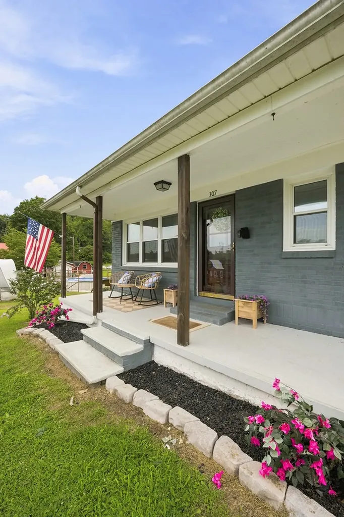 307 Miller Street Livingston TN 38570