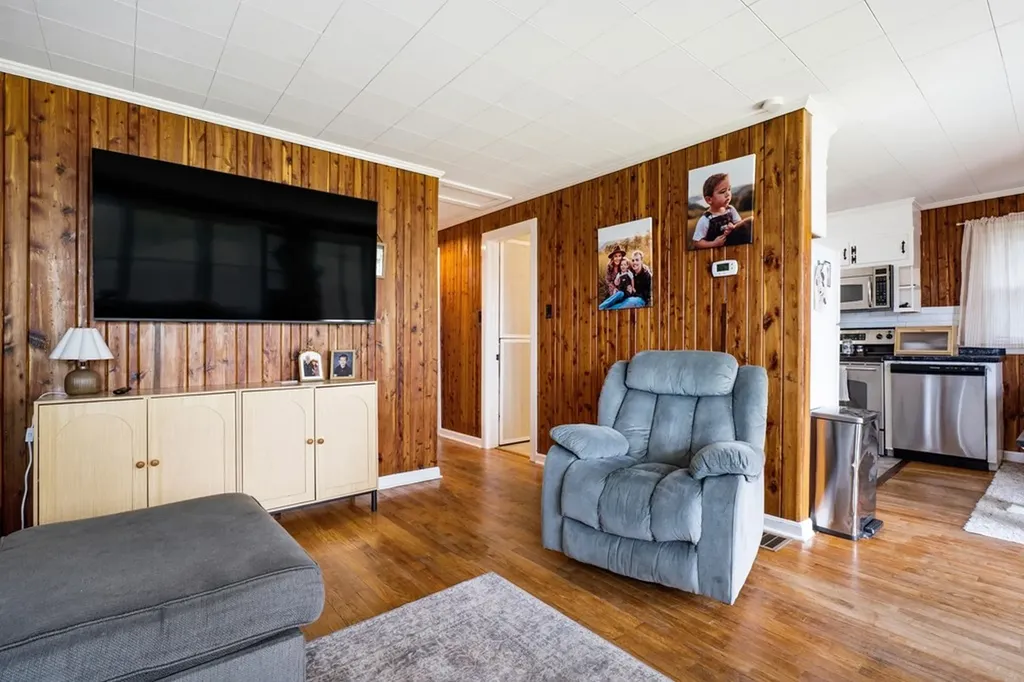307 Miller Street Livingston TN 38570