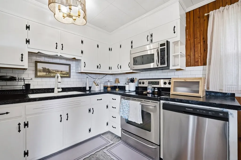 307 Miller Street Livingston TN 38570