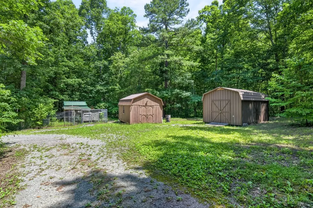 1007 Parkstown Extension Wilder TN 38589
