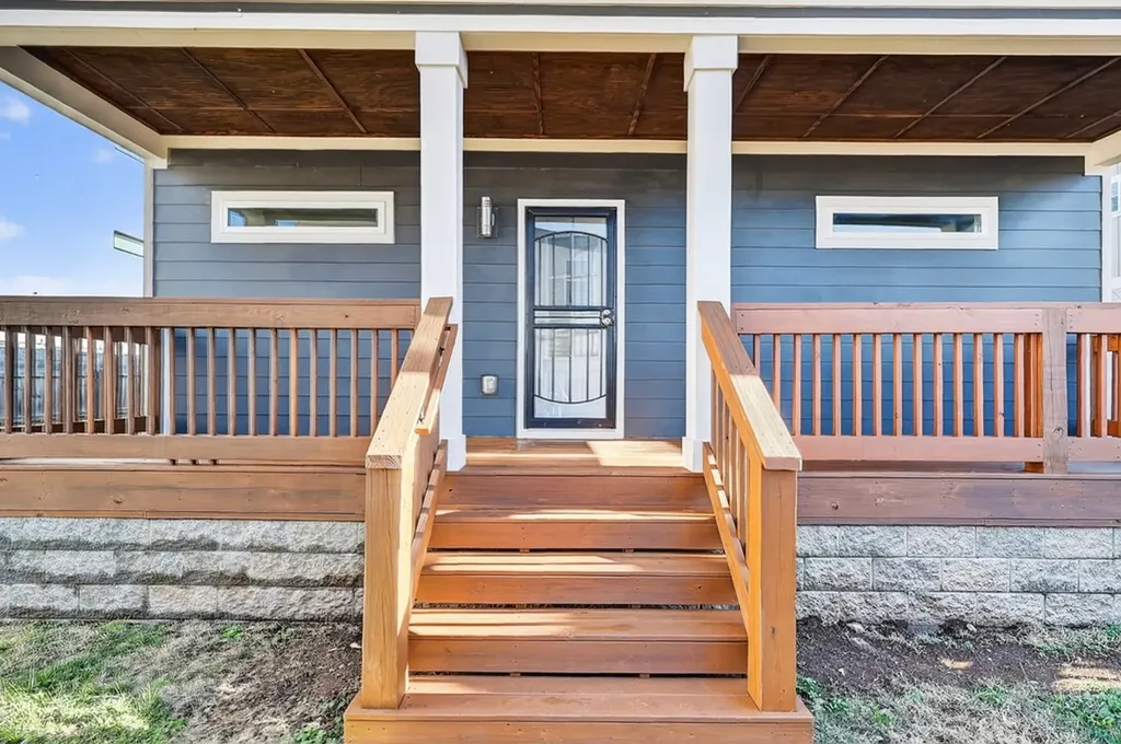 1917 9th Ave N #A Nashville TN 37208