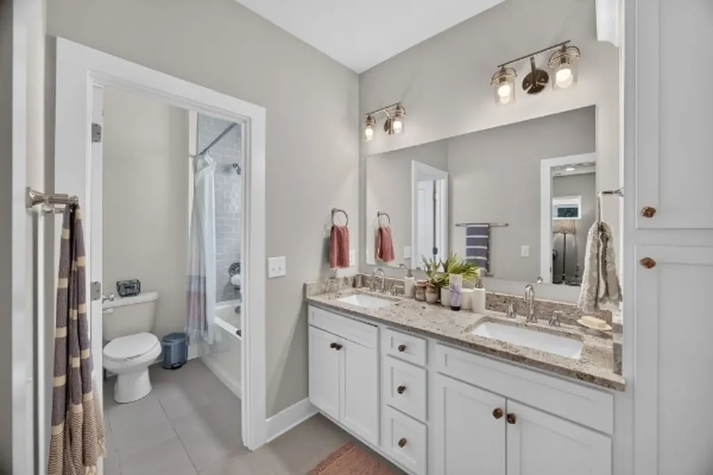 1213 Keller Avenue Nashville TN 37216