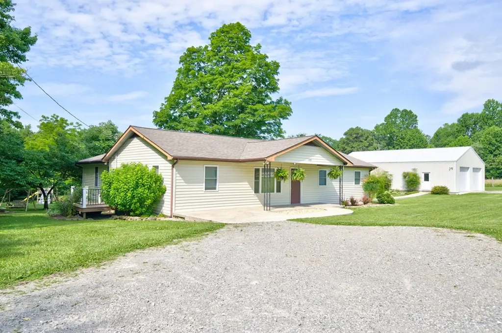 129 Melton Lane Monterey TN 38574